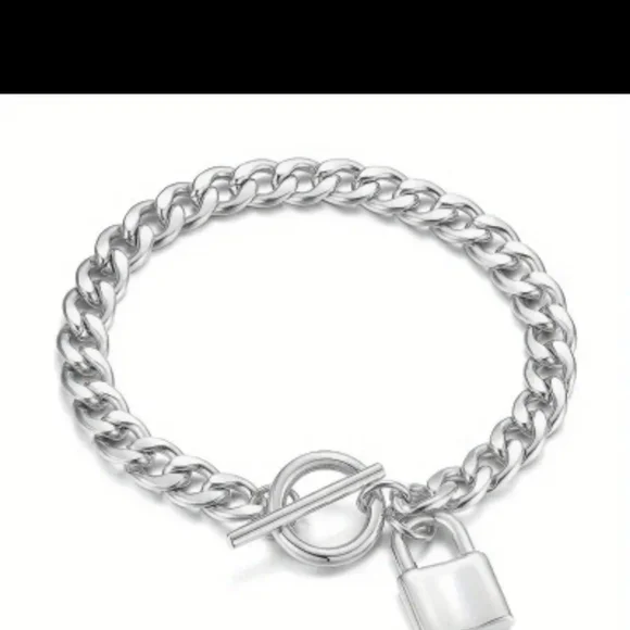 Fashion jewelry  NWOT 6 piece necklace set - Picture 9 of 10